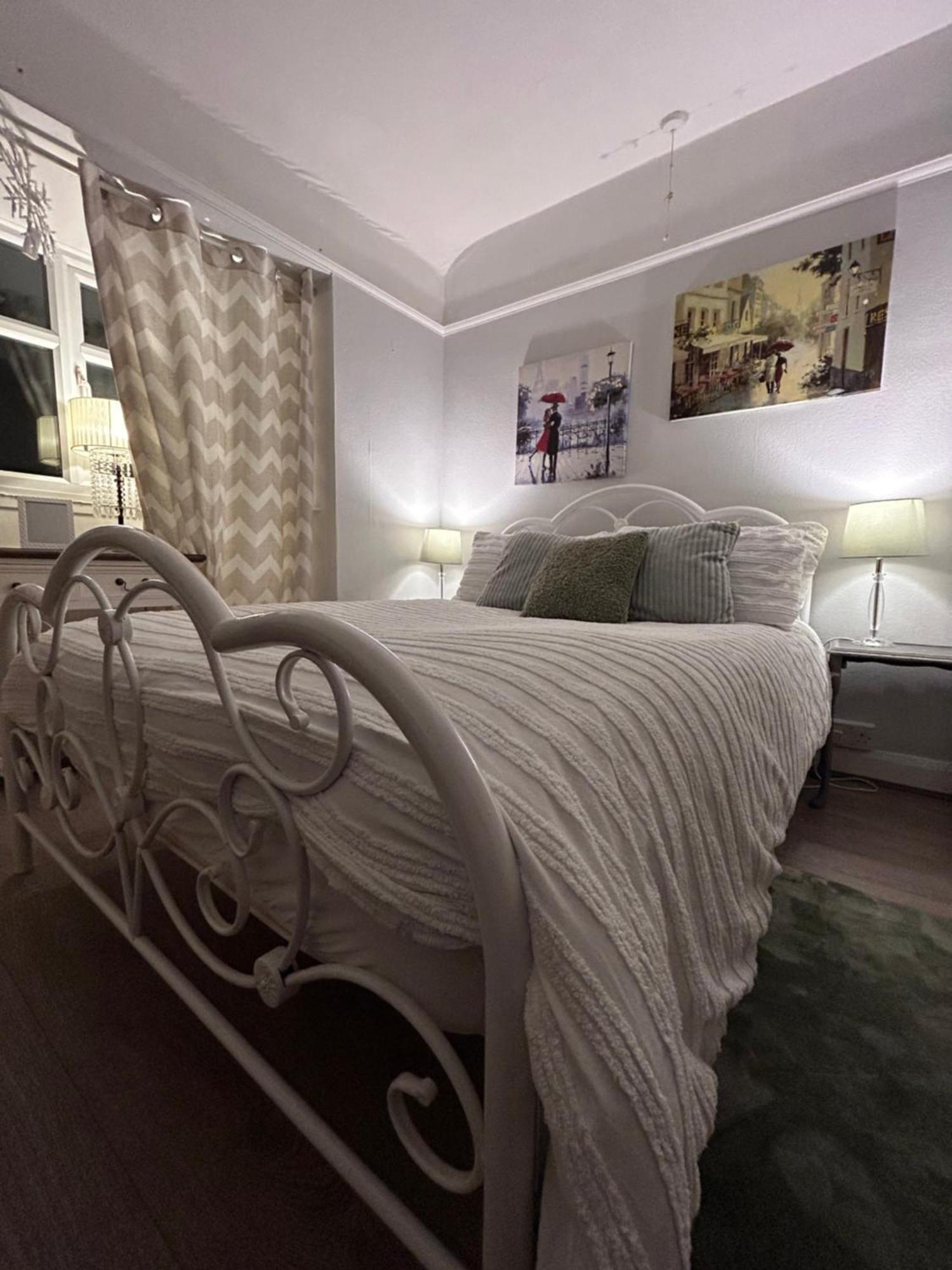 Appartamento Redditch Rest Near Town Centre & Transport Links Esterno foto
