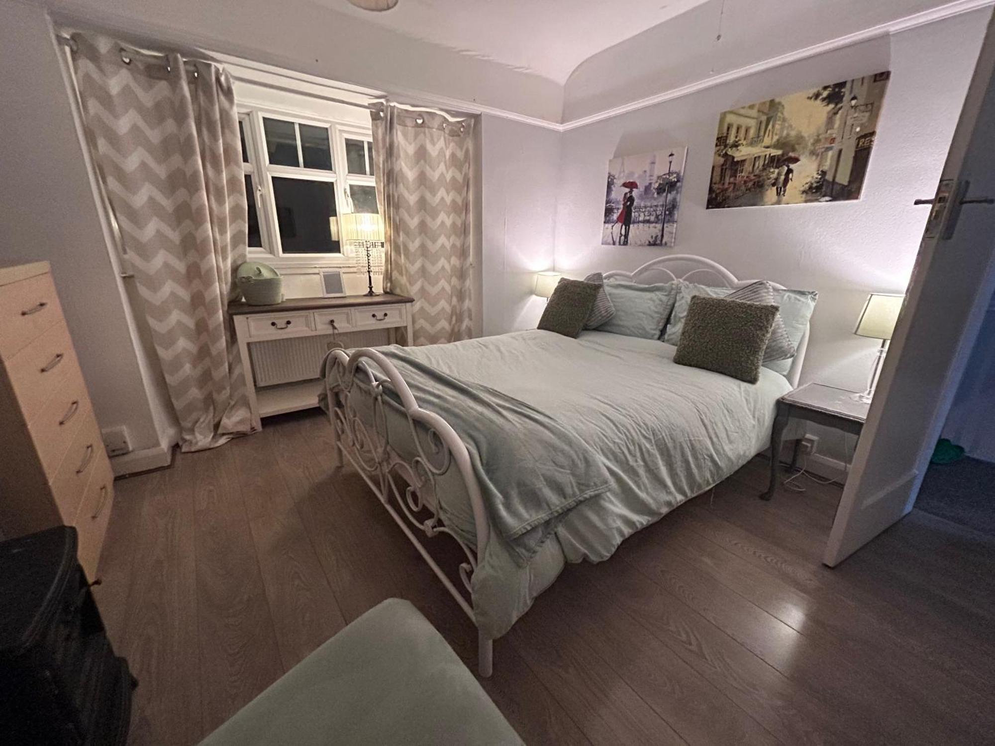 Appartamento Redditch Rest Near Town Centre & Transport Links Esterno foto