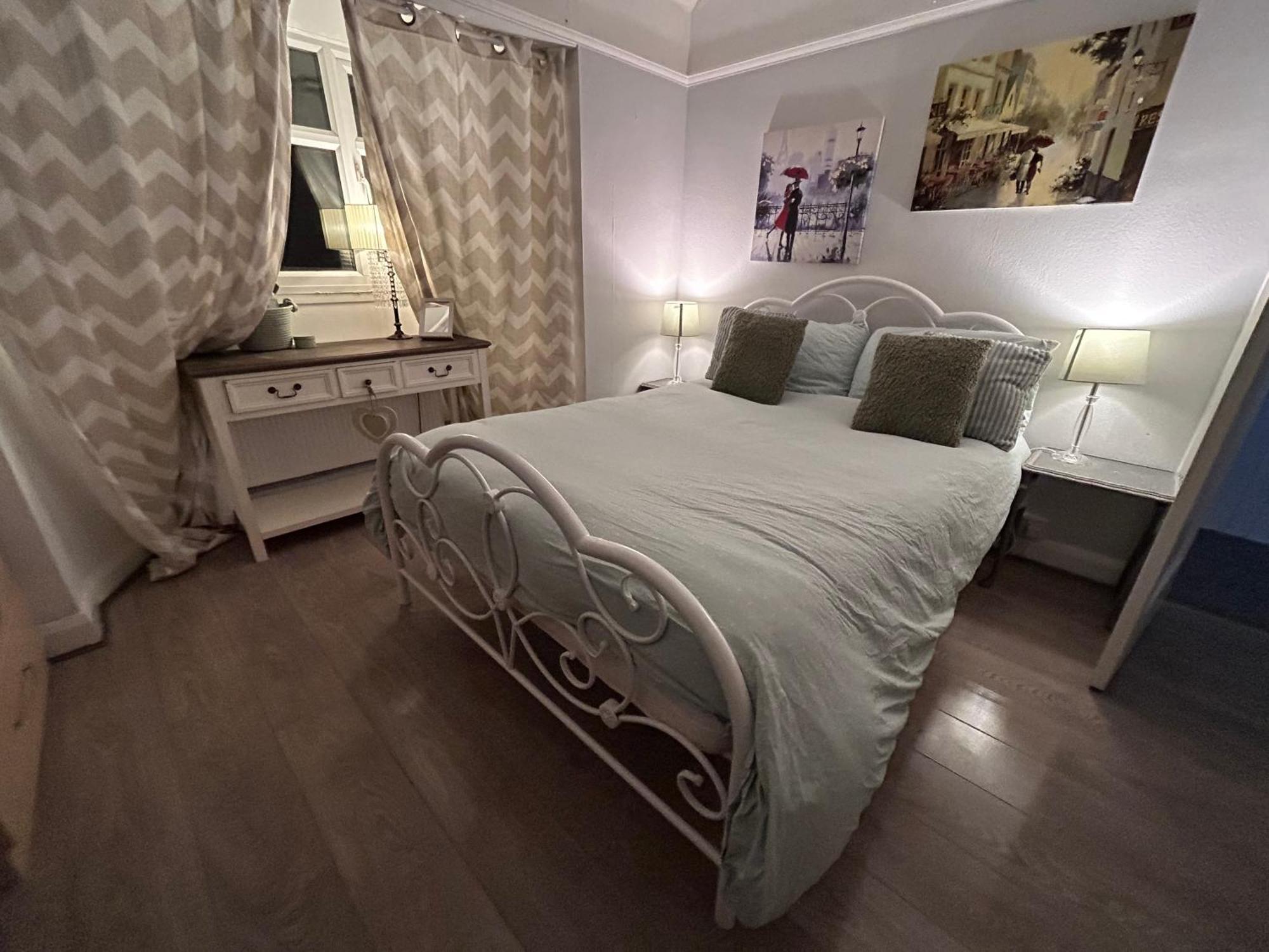 Appartamento Redditch Rest Near Town Centre & Transport Links Esterno foto