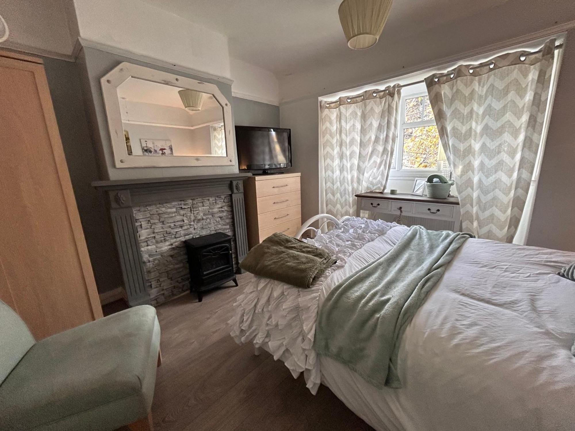 Appartamento Redditch Rest Near Town Centre & Transport Links Esterno foto
